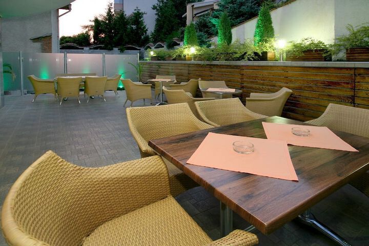 Terrace/Patio 32 of 32