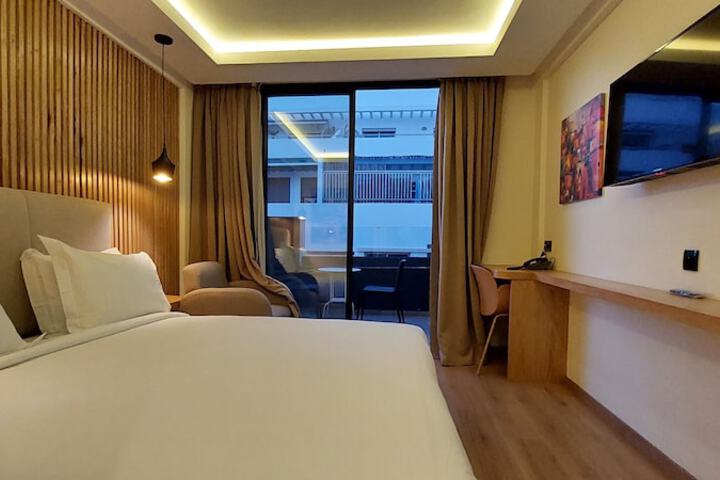 Room 41 of 84