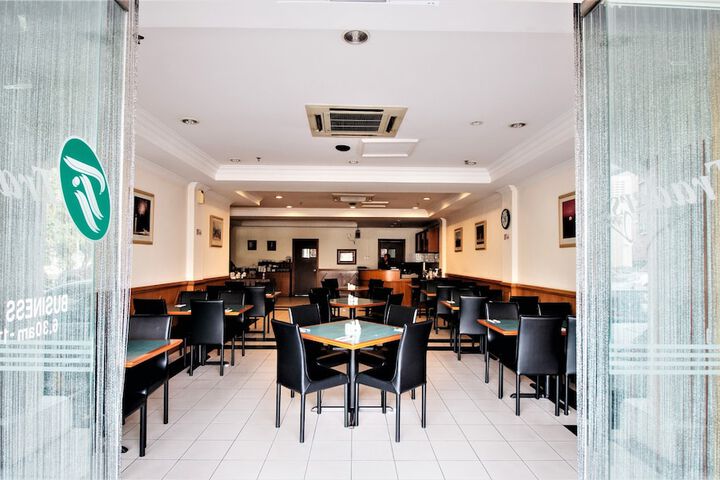 Dining Photos