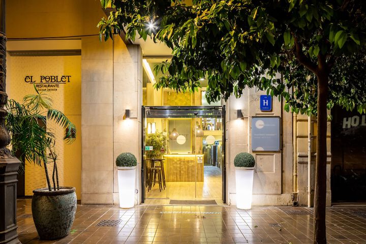 Hotel 34 of 40