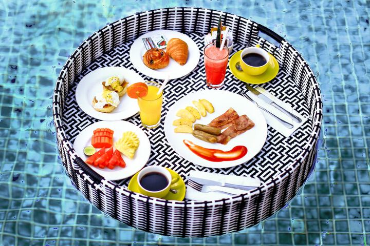 Breakfast/Coffee Service 24 of 30