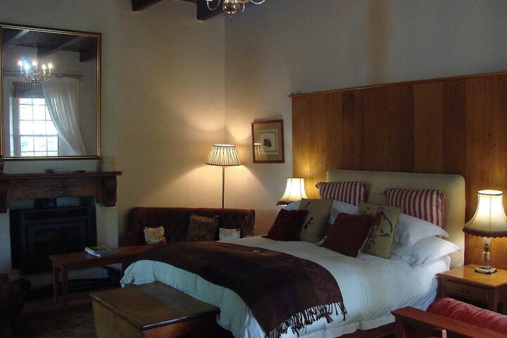 Room 9 of 27