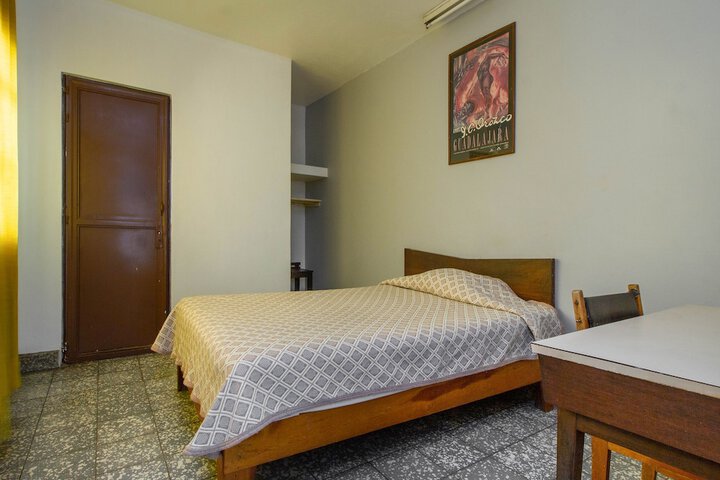 Room 5 of 36