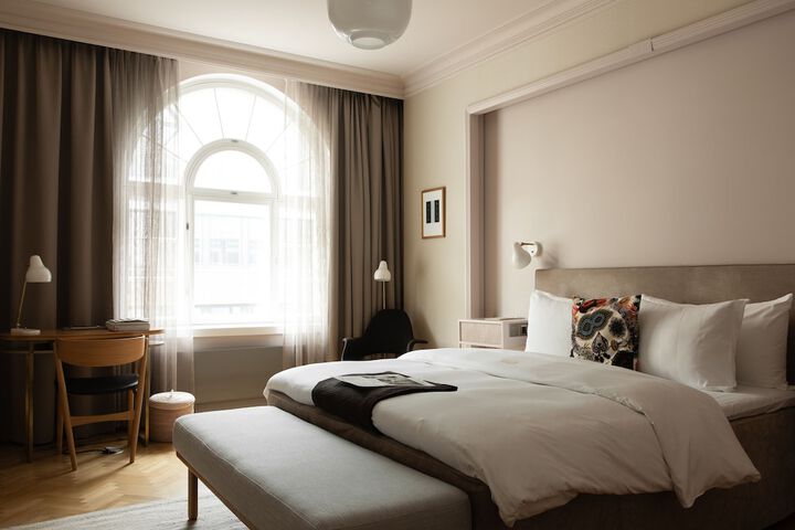 Room 47 of 115