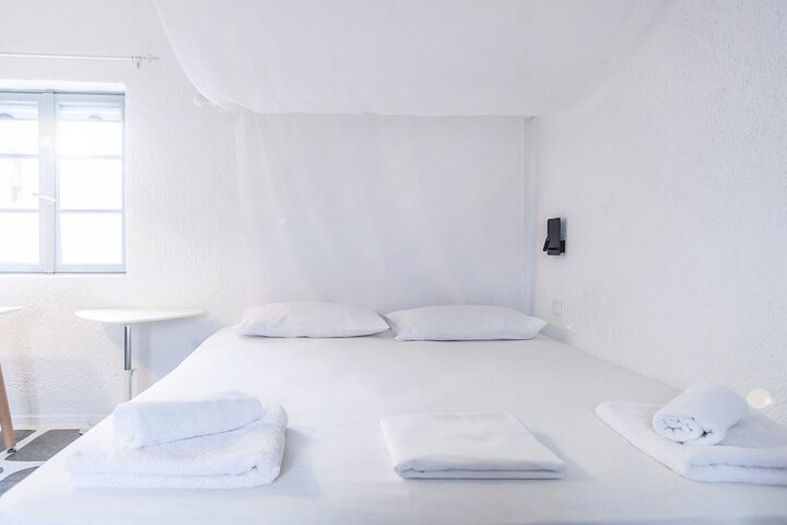 Room 6 of 21