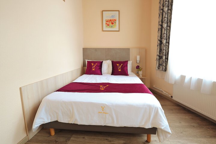 Room 14 of 17