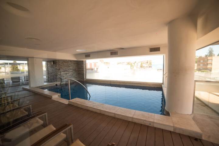 Pool 37 of 85