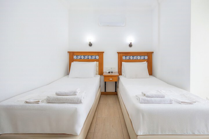 Room 21 of 63