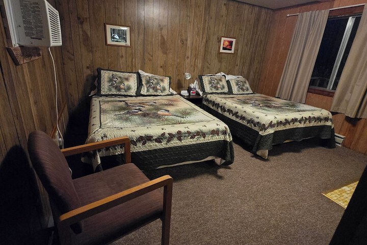 Exterior of Little River Motel