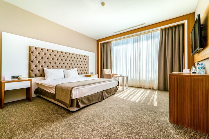 Room 13 of 46