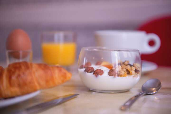 Breakfast/Coffee Service 21 of 28