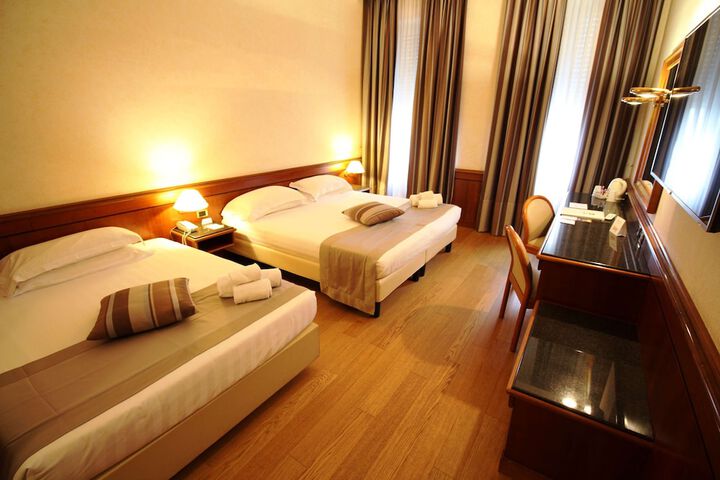 Room 45 of 90