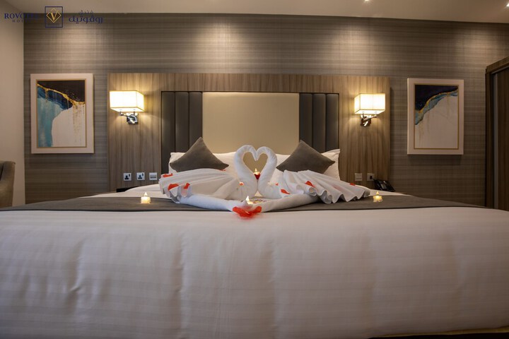 Room 10 of 41