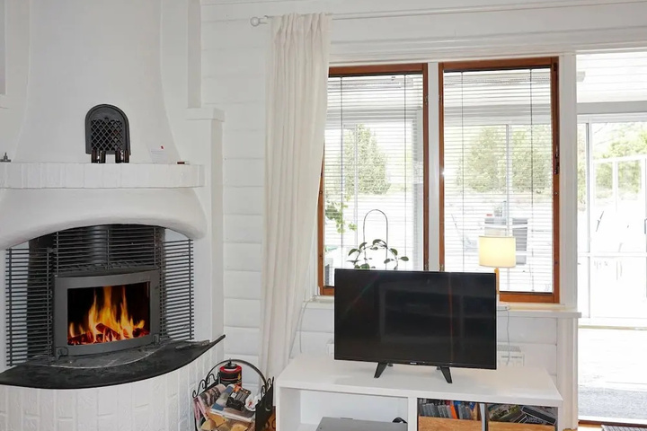 6 Person Holiday Home in Grebbestad