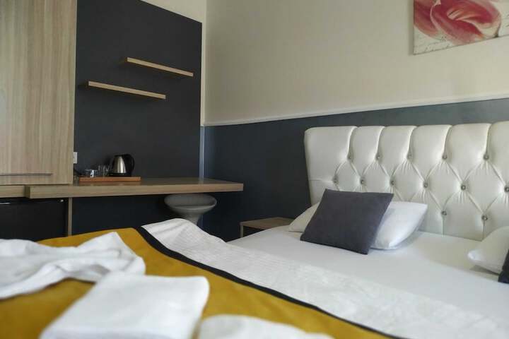 Room 34 of 88