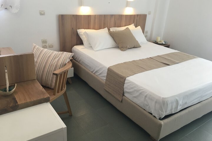 Room 4 of 125