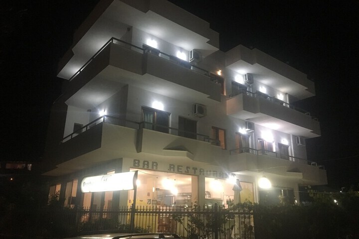 NOVA HOTEL