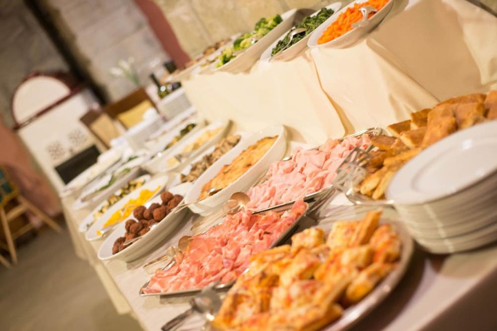 Dining 54 of 69