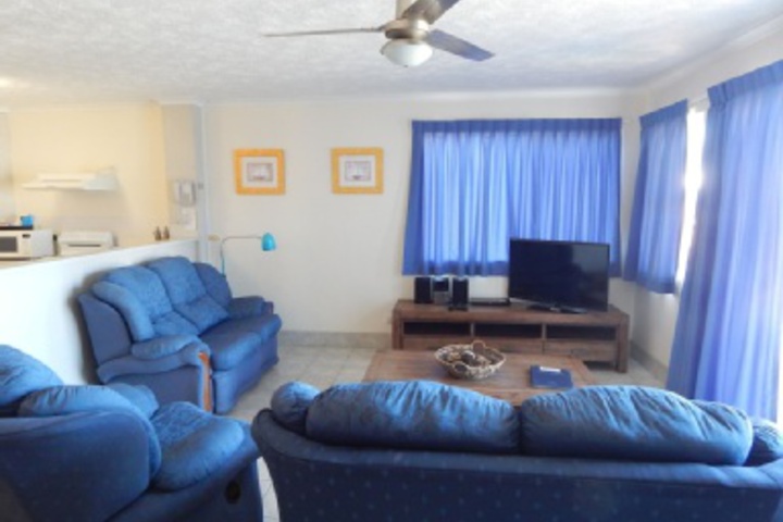 Room 35 of 560