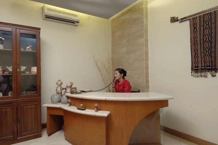 Hotel Interior 18 of 29