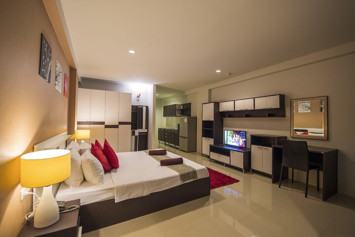 Room 13 of 42