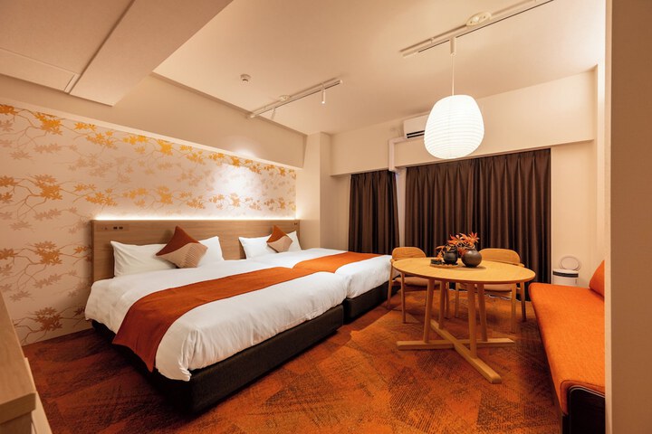 Room 40 of 104