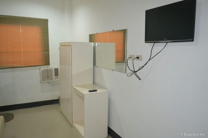 Room 22 of 40