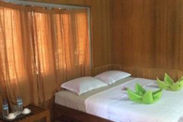 Room 20 of 32
