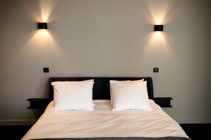 Room 5 of 56