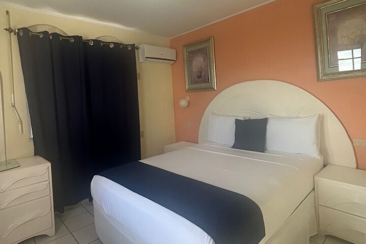 Room 17 of 88