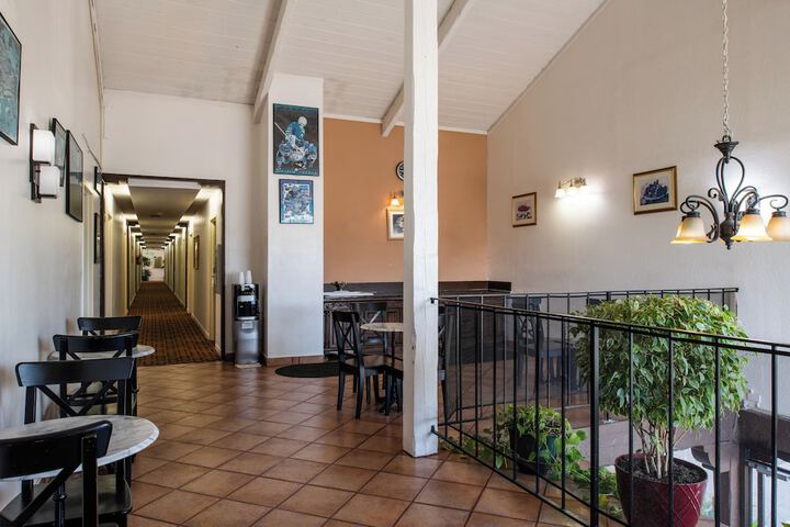 Lobby Entry