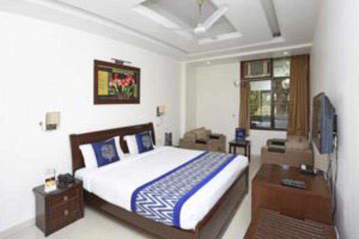 Capital O 326 Red Horse Hospitality