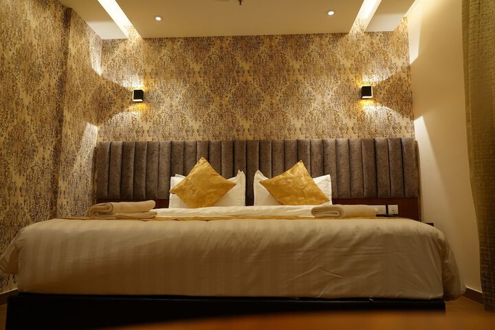 Room 40 of 87