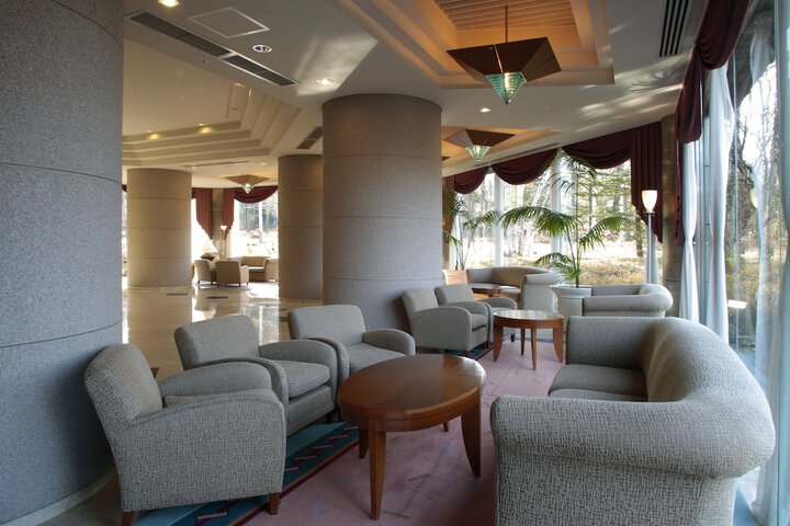 Guest Lobby