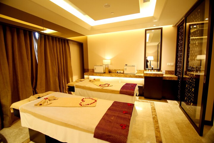 Room 34 of 61