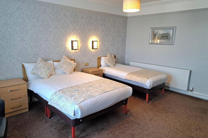 Room 18 of 47