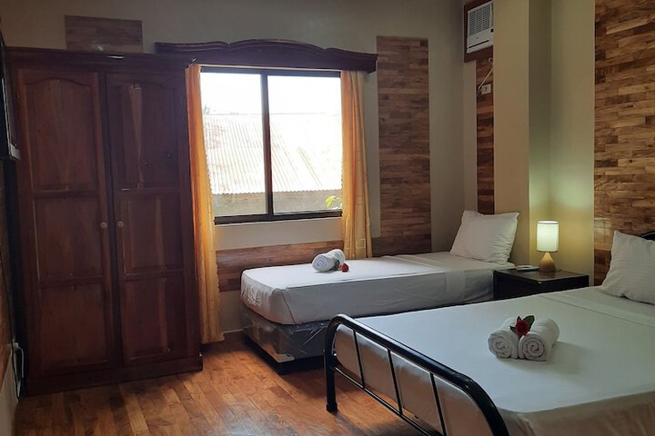 Room 4 of 47