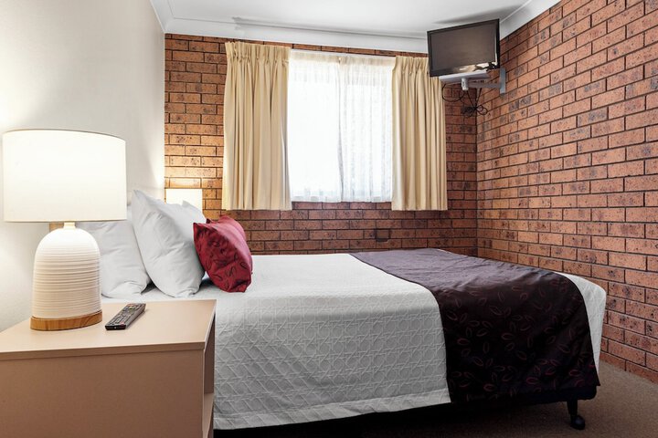 Room 17 of 88