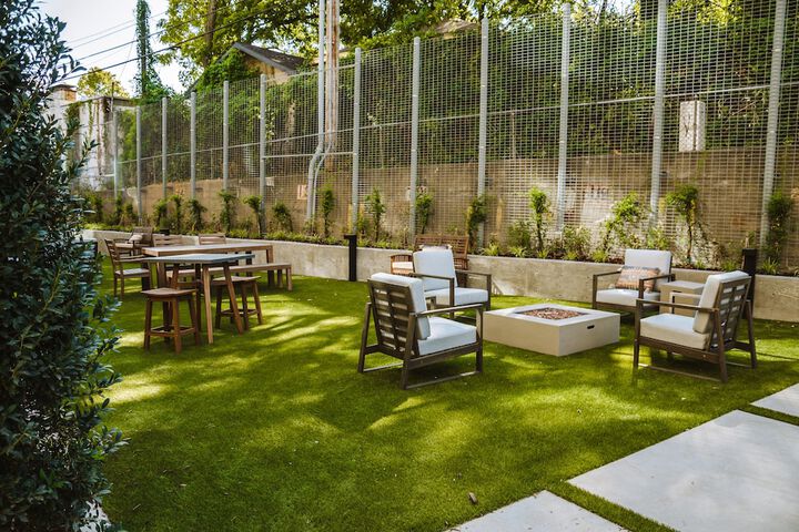 Property Grounds 70 of 76