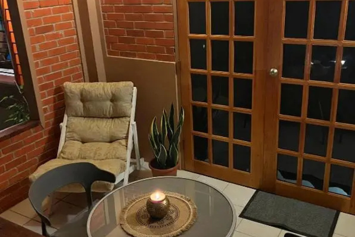 Room 4 of 11