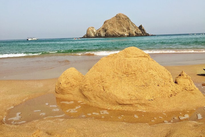 Beach 70 of 81