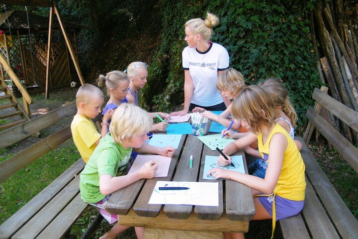 Childrens Activities 100 of 124
