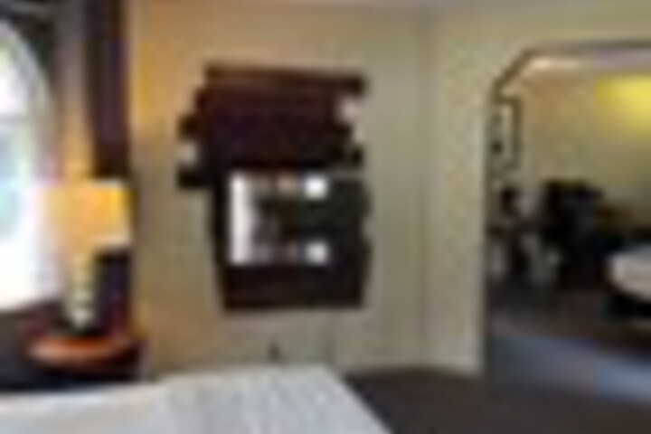 Room 131 of 390