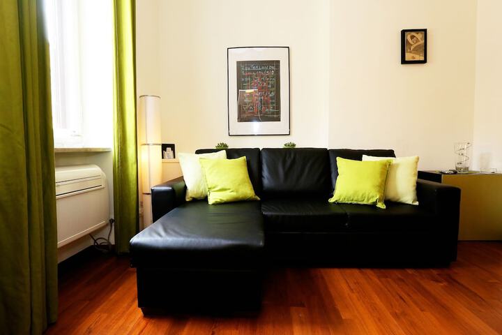 Room 15 of 23