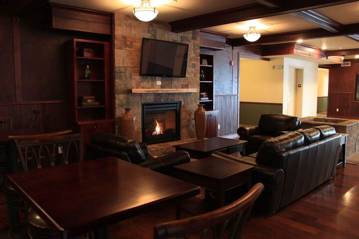 Hotel Interior 10 of 54