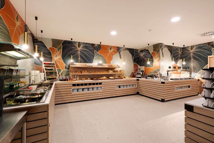 Breakfast area