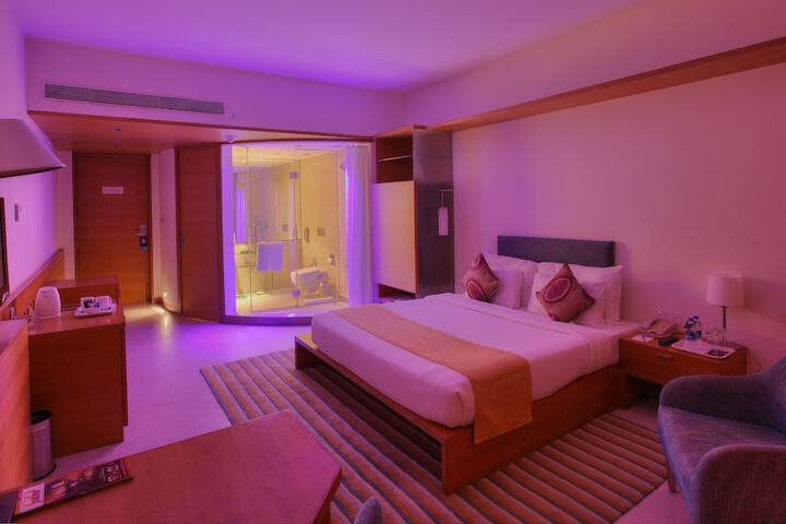 Room 36 of 125
