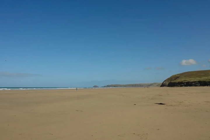 Beach 9 of 14