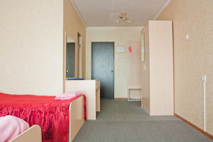 Room 8 of 69