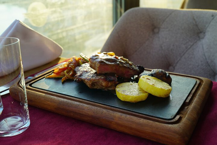 Dining 119 of 159